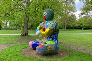 [Niki de Saint Phalle][0], _Buddha_. Yorkshire Sculpture Park, United Kingdom. Photo: Georges Armaos. 


[0]: https://ocula.com/artists/niki-de-saint-phalle/artworks/